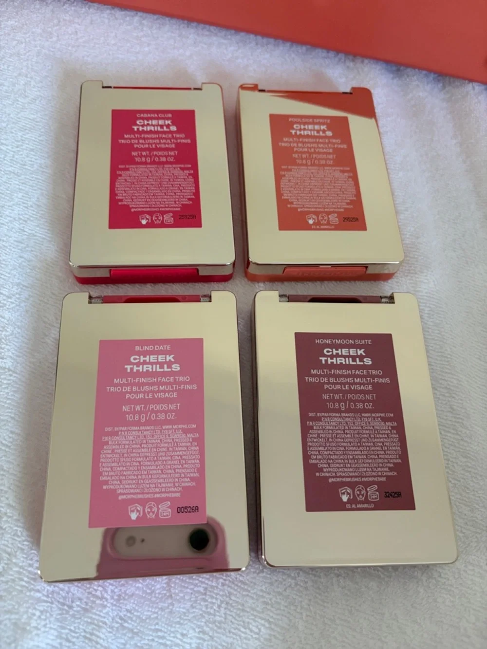 4 x Morphe Cheek Thrills  Island Blush Quartet - Pink, Coral, Peach, Mauve - Picture 5 of 6